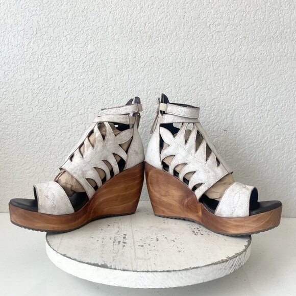 Lane Boots BECCA Wedges Womens 8 Western Cowgirl White Wooden Heeled Sandals - Picture 7 of 11